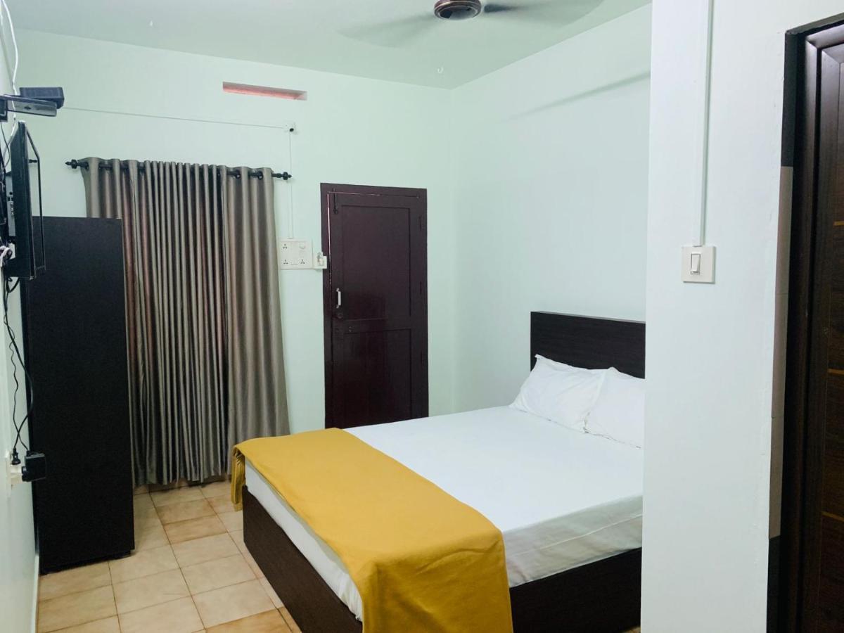Hotel Apsara Residency Perintalmanna Exterior foto