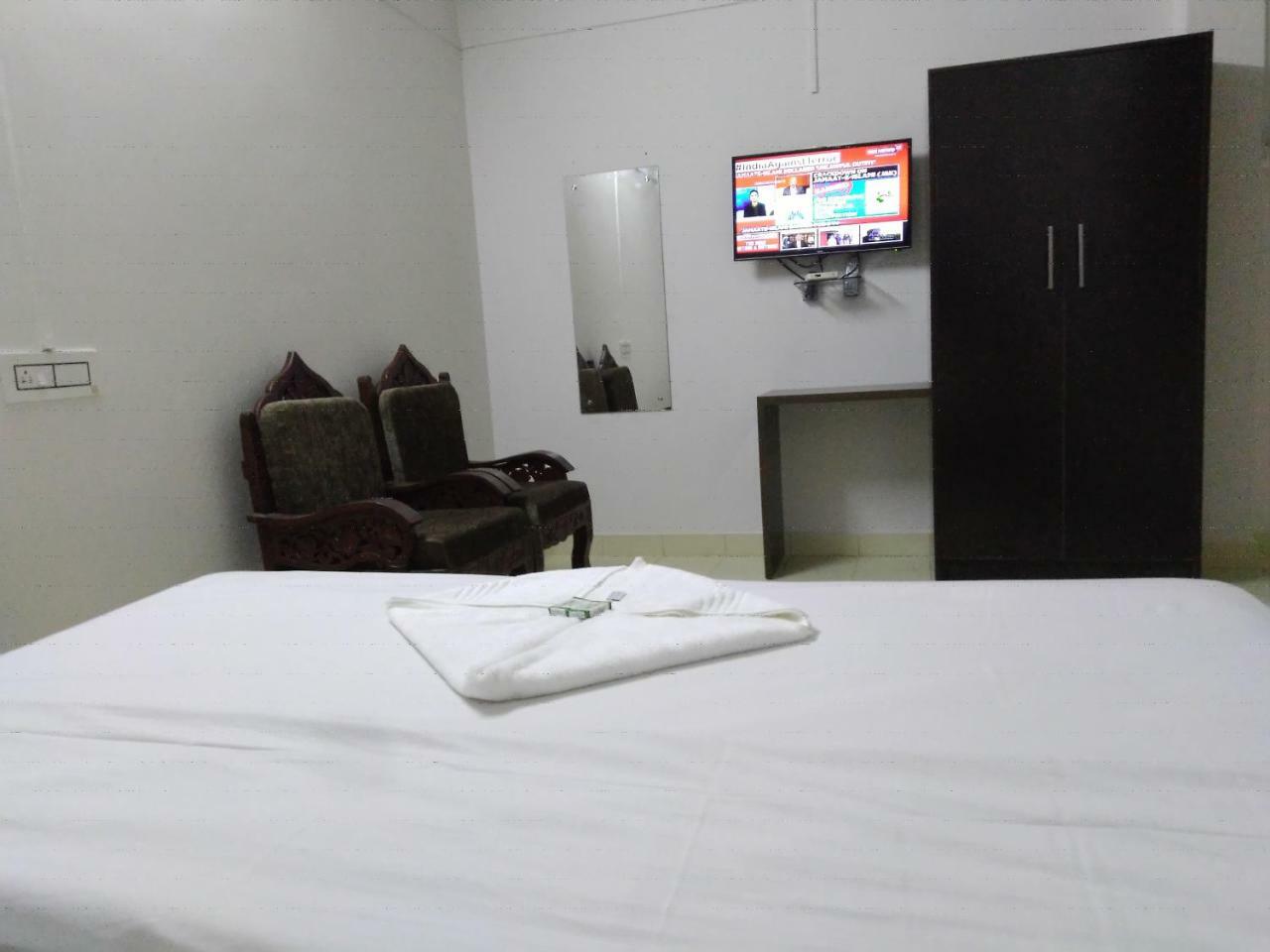 Hotel Apsara Residency Perintalmanna Exterior foto
