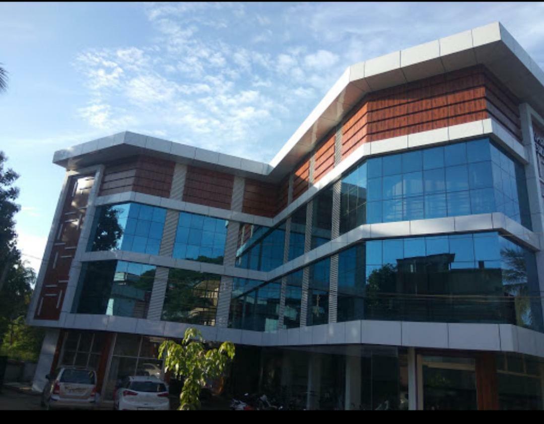 Hotel Apsara Residency Perintalmanna Exterior foto